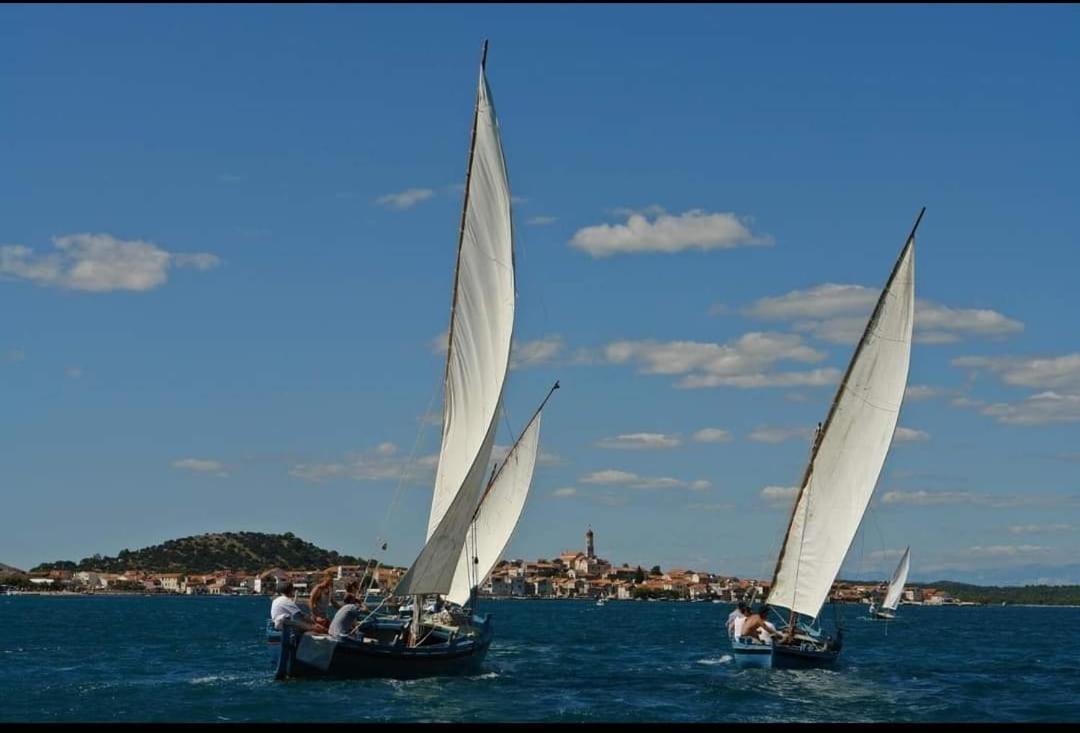 בטינה Rooms & Apartments Marinero מראה חיצוני תמונה