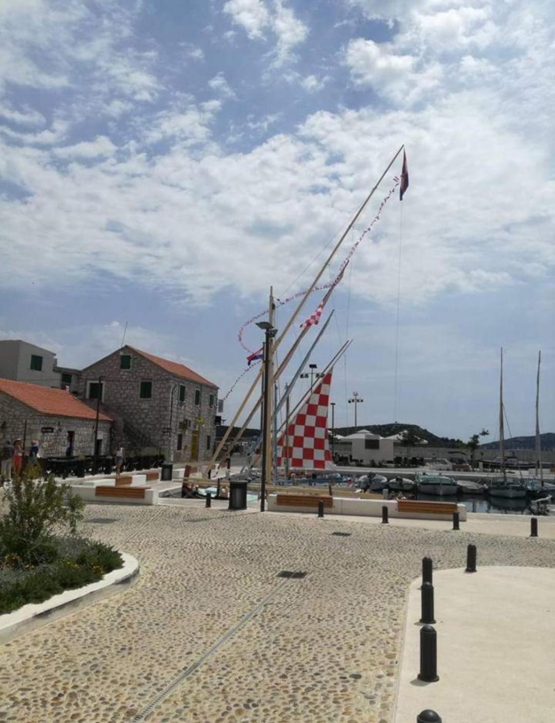 בטינה Rooms & Apartments Marinero מראה חיצוני תמונה