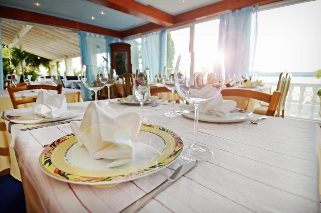 בטינה Rooms & Apartments Marinero מראה חיצוני תמונה