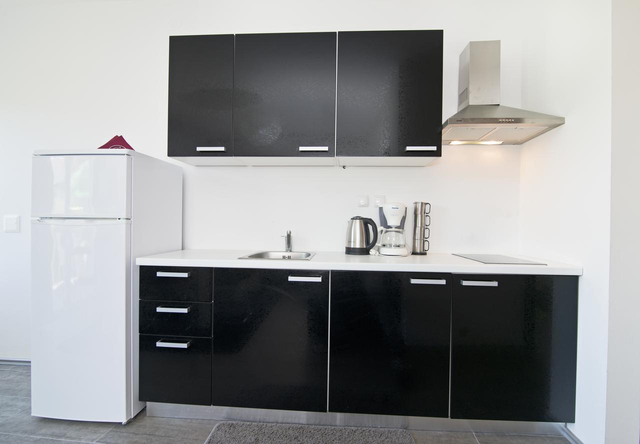 בטינה Rooms & Apartments Marinero מראה חיצוני תמונה