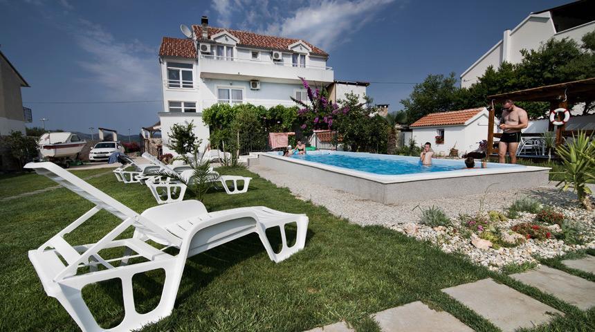 בטינה Rooms & Apartments Marinero מראה חיצוני תמונה